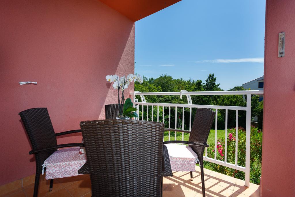Apartman Snjezana Malinska Zewnętrze zdjęcie