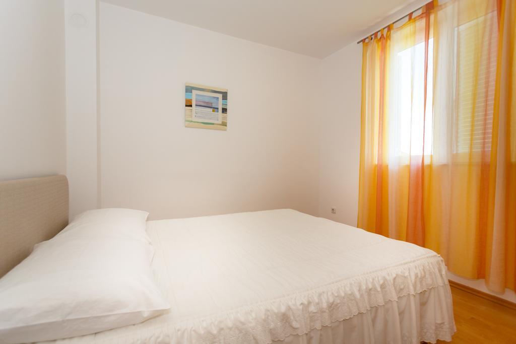 Apartman Snjezana Malinska Zewnętrze zdjęcie