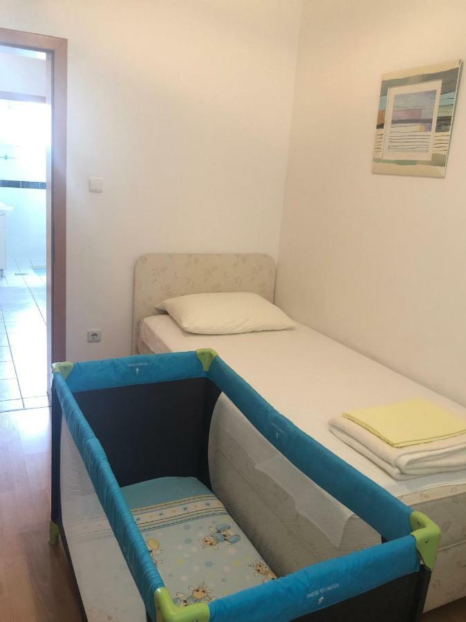 Apartman Snjezana Malinska Zewnętrze zdjęcie